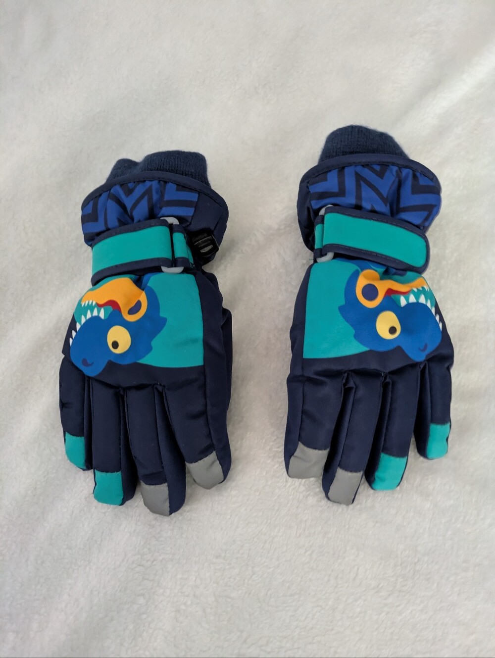 🆕 NWOT Triwonder kids' navy blue dinosaur snow and ski gloves